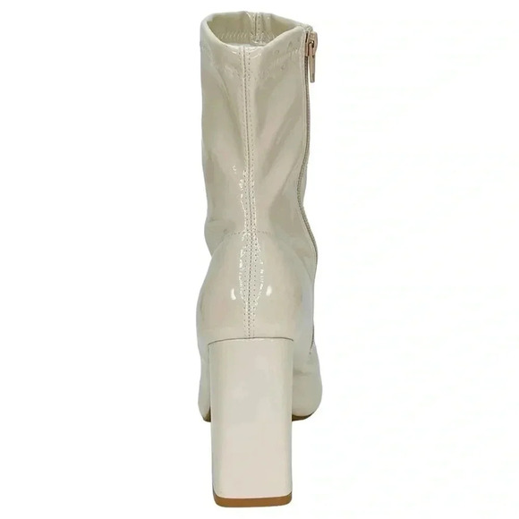 Journee Collection Veralee Ivory Womens Sock Booties Size 6.5M - Picture 4 of 11